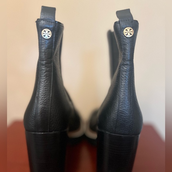 Black Tory Burch platform heel Chelsea boot - Picture 6 of 9